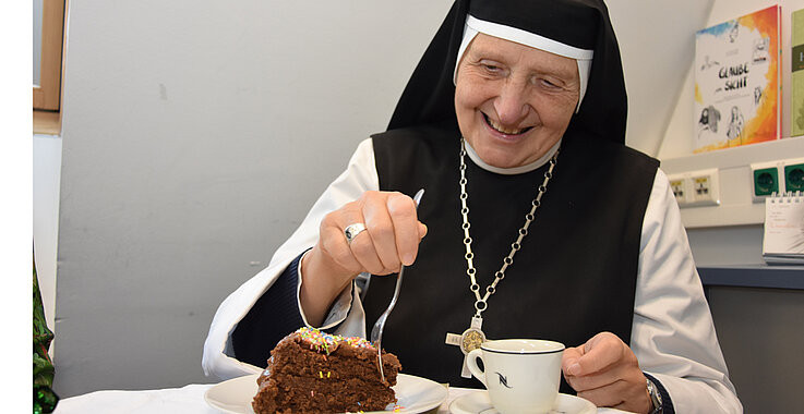 b2ap3_large_csm_Sonntagsjause_Hildegard_Brem_Panamatorte_2_w_c4135d2e7c image csm_Sonntagsjause_Hildegard_Brem_Panamatorte_2_w_c4135d2e7c