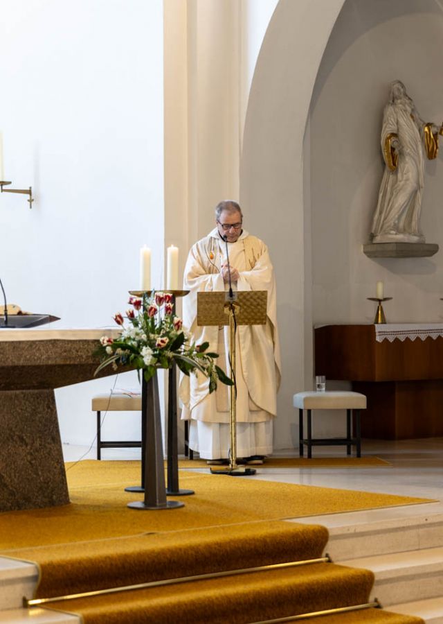 518A7054-2 image 518A7054-2 Zisterziensterinnenabtei Mariastern | über uns