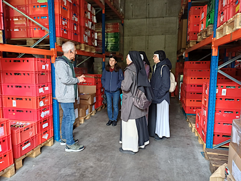 b2ap3_thumbnail_tischlein-deck-dich3 image Wir erhalten Einblicke in die Größendimension der Organisation