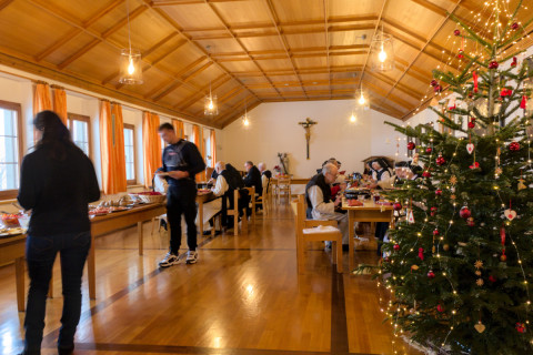 Gemeinsam Feiern ist wohl eine der sch&ouml;nsten Weisen, Geschwisterlichkeit zu leben