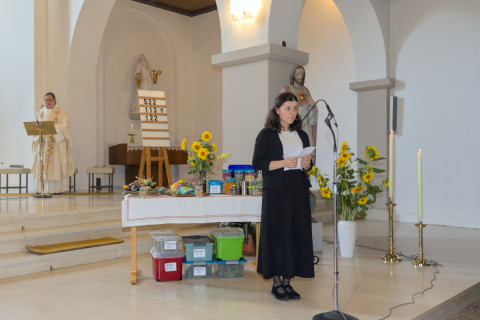 Wir bringen Gott in den F&uuml;rbitten unsere menschlichen Anliegen, N&ouml;te und Sorgen dar