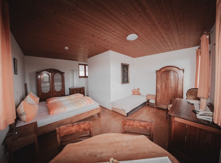 3d0d03e5 Zisterziensterinnenabtei Mariastern | Aufenthalt