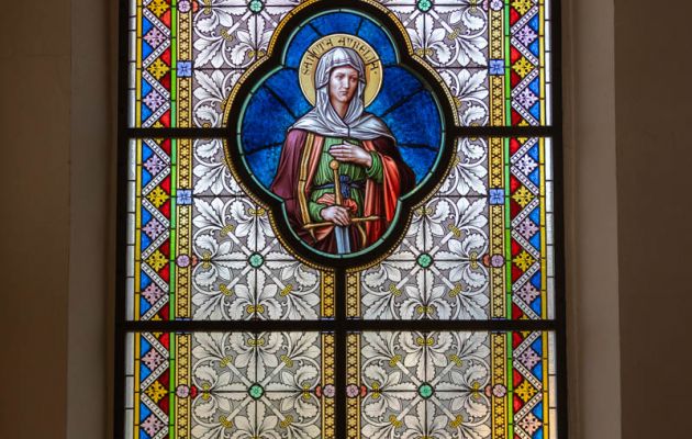 8e29b3a3 image Glasfenster Chor